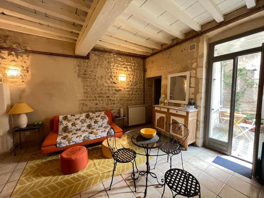 "La Maison Jaune" Arles Centre Terrasse Екстериор снимка