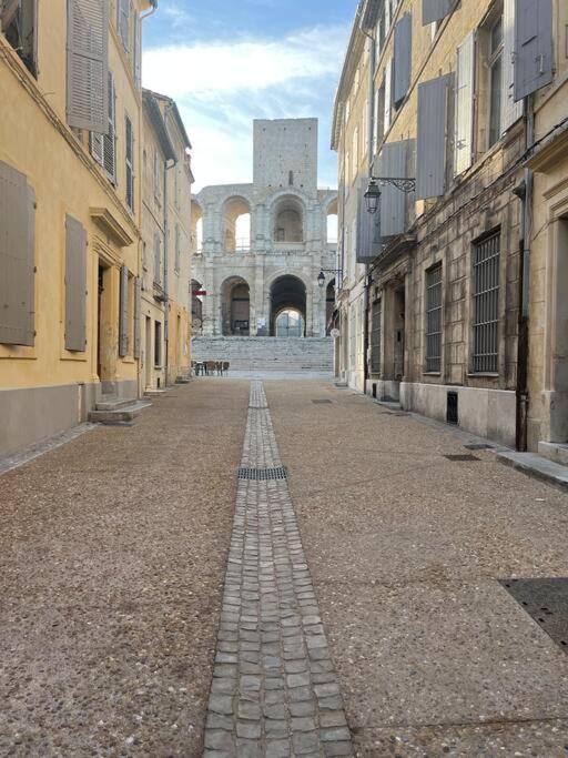 "La Maison Jaune" Arles Centre Terrasse Екстериор снимка
